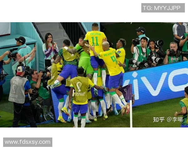 世界杯精彩瞬间全程直播 盘点赛事亮点与幕后故事